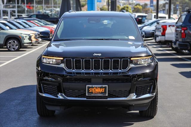 2024 Jeep Grand Cherokee GRAND CHEROKEE L LAREDO X 4X4