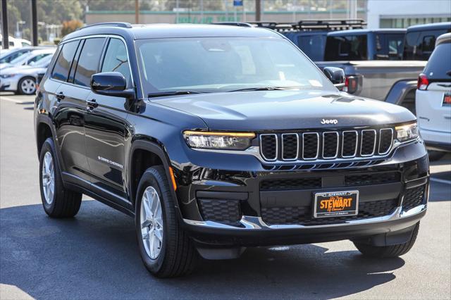 2024 Jeep Grand Cherokee GRAND CHEROKEE L LAREDO X 4X4