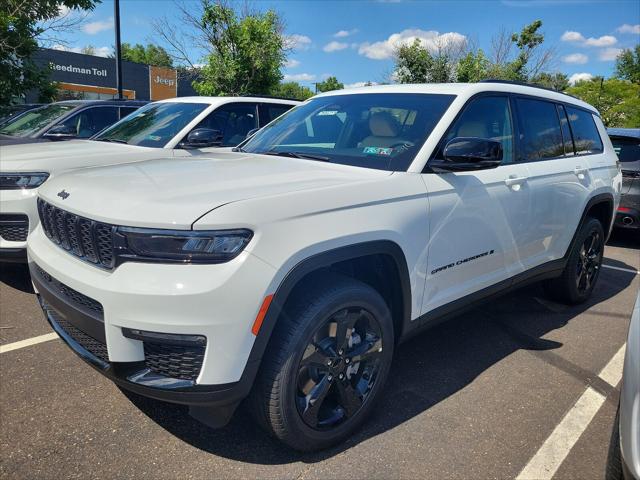 2024 Jeep Grand Cherokee GRAND CHEROKEE L LIMITED 4X4