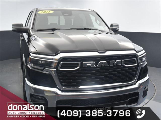 2025 RAM Ram 1500 RAM 1500 LONE STAR CREW CAB 4X4 57 BOX