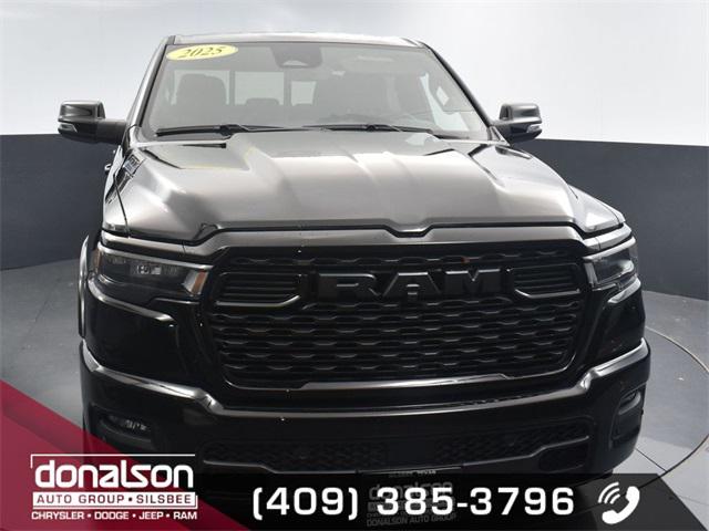 2025 RAM Ram 1500 RAM 1500 LONE STAR CREW CAB 4X4 57 BOX