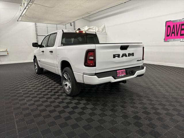 2025 RAM Ram 1500 RAM 1500 TRADESMAN CREW CAB 4X4 57 BOX