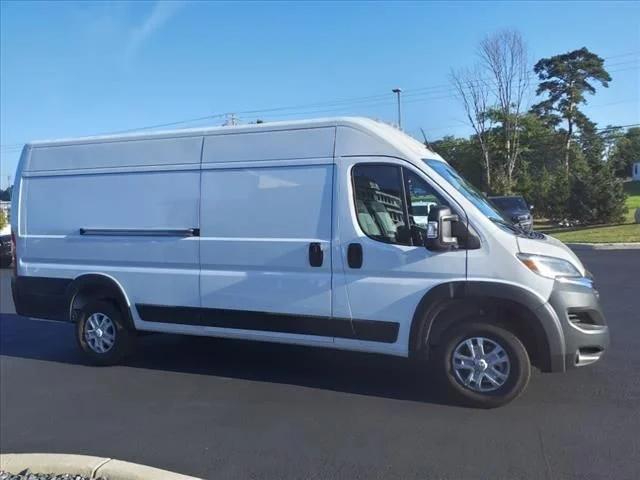 2024 RAM Ram ProMaster RAM PROMASTER 3500 SLT CARGO VAN HIGH ROOF 159 WB EXT