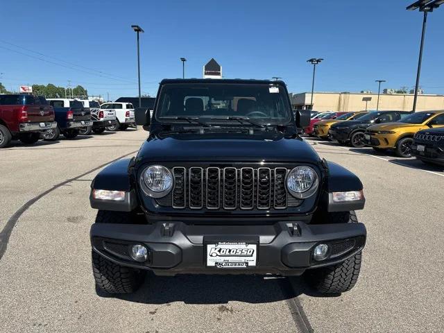 2024 Jeep Gladiator GLADIATOR NIGHTHAWK 4X4