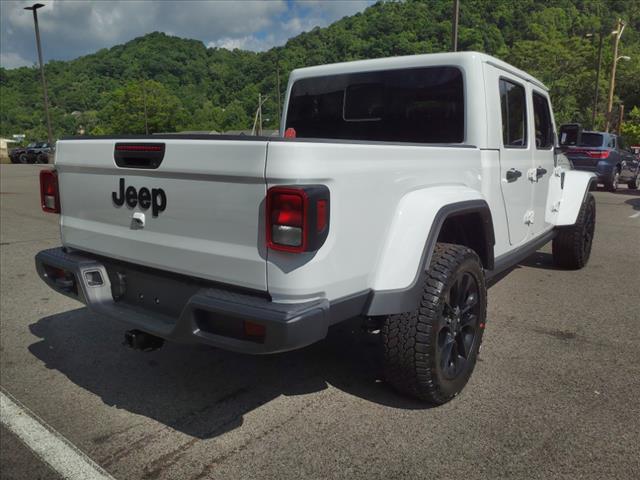 2024 Jeep Gladiator GLADIATOR NIGHTHAWK 4X4