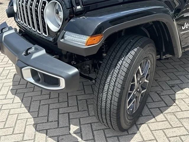 2024 Jeep Wrangler WRANGLER 4-DOOR SAHARA