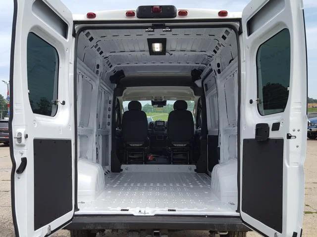 2024 Ram ProMaster Cargo Van Tradesman High Roof 136" WB w/Pass Seat