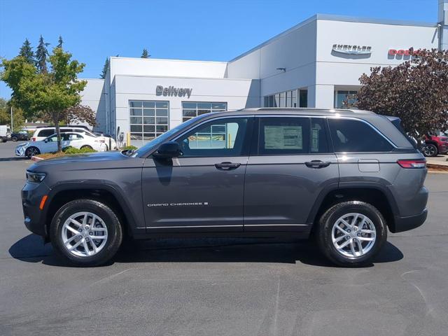 2024 Jeep Grand Cherokee GRAND CHEROKEE LAREDO X 4X4