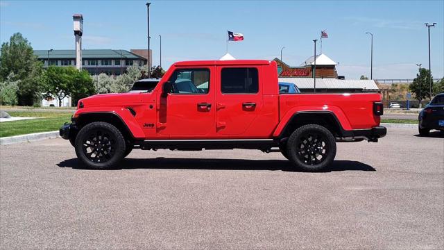 2024 Jeep Gladiator GLADIATOR NIGHTHAWK 4X4