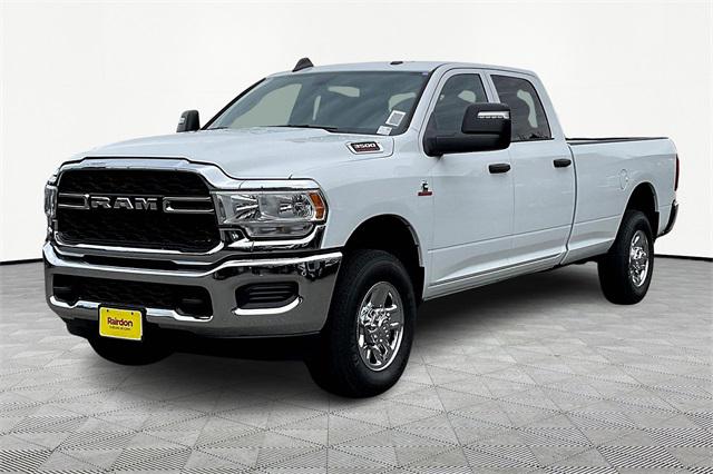 2024 RAM Ram 3500 RAM 3500 TRADESMAN CREW CAB 4X4 8 BOX