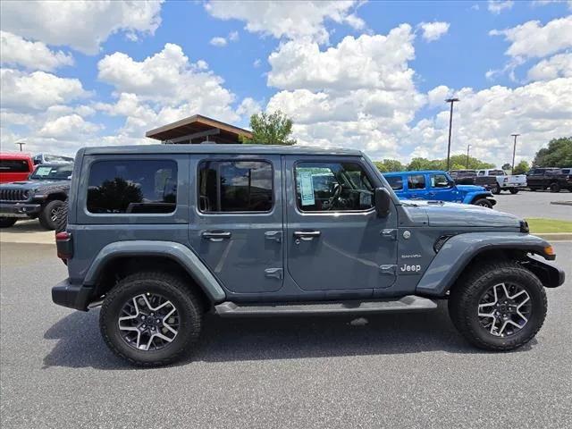 2024 Jeep Wrangler WRANGLER 4-DOOR SAHARA