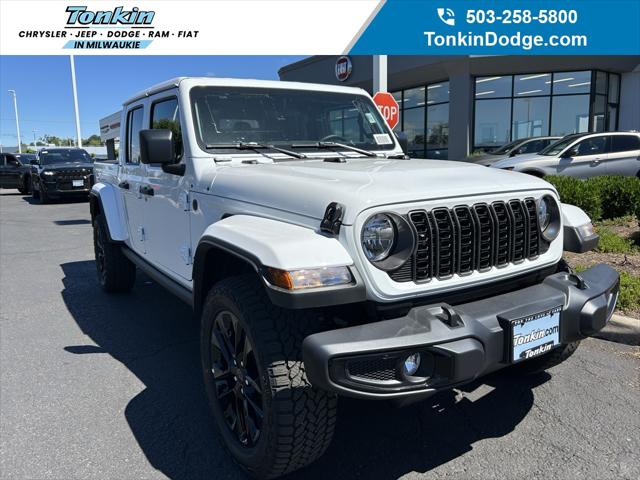 2024 Jeep Gladiator GLADIATOR NIGHTHAWK 4X4