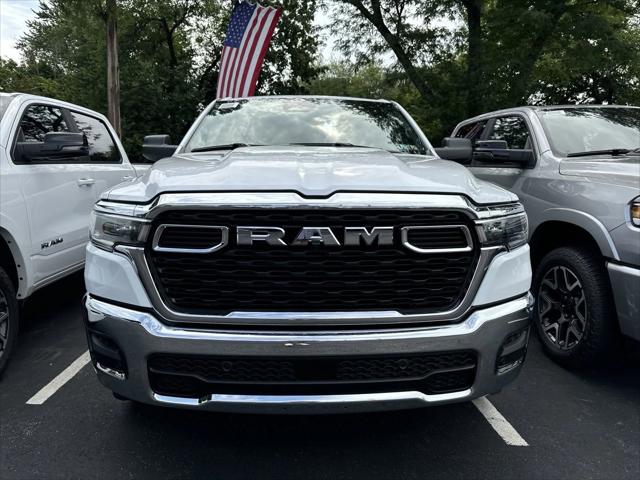 2025 RAM Ram 1500 RAM 1500 TRADESMAN QUAD CAB 4X4 64 BOX