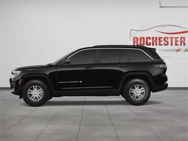 2024 Jeep Grand Cherokee GRAND CHEROKEE LAREDO 4X4