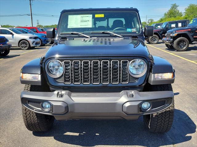 2024 Jeep Gladiator GLADIATOR NIGHTHAWK 4X4