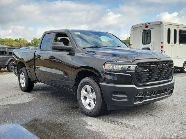 2025 RAM Ram 1500 RAM 1500 TRADESMAN QUAD CAB 4X4 64 BOX