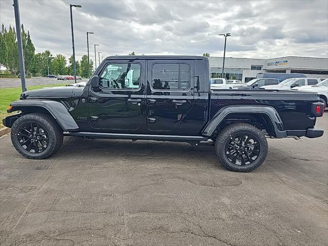 2024 Jeep Gladiator GLADIATOR NIGHTHAWK 4X4