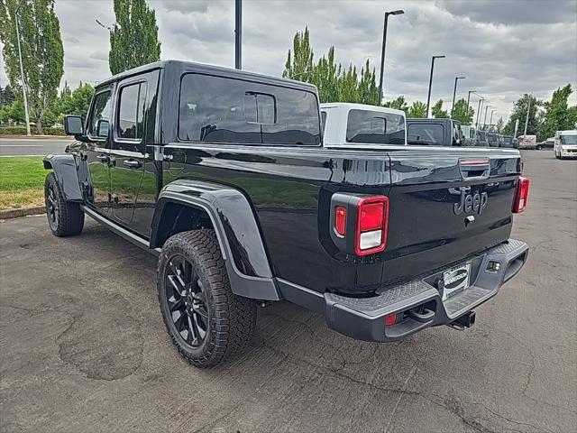 2024 Jeep Gladiator GLADIATOR NIGHTHAWK 4X4