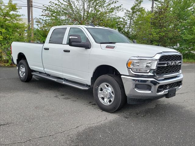 2024 RAM Ram 2500 RAM 2500 TRADESMAN CREW CAB 4X4 8 BOX