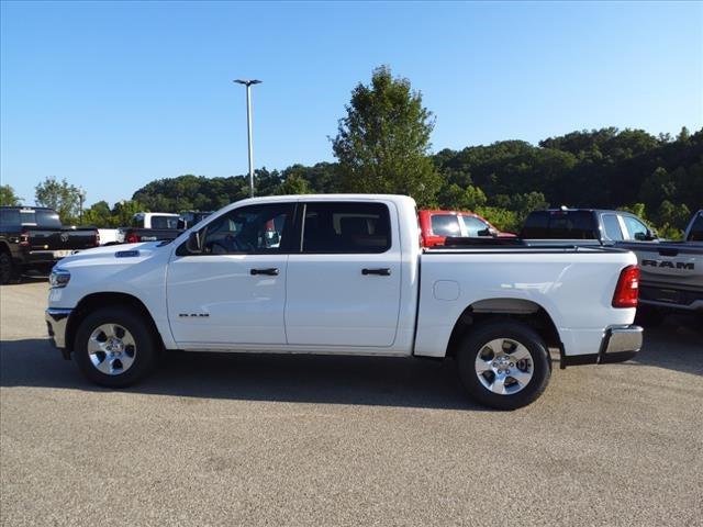 2025 RAM Ram 1500 RAM 1500 TRADESMAN CREW CAB 4X4 57 BOX