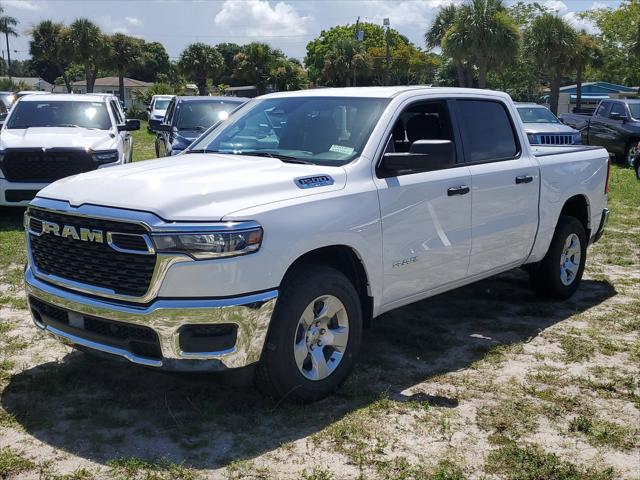 2025 RAM Ram 1500 RAM 1500 TRADESMAN CREW CAB 4X2 57 BOX