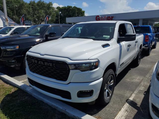 2025 RAM Ram 1500 RAM 1500 TRADESMAN CREW CAB 4X2 57 BOX