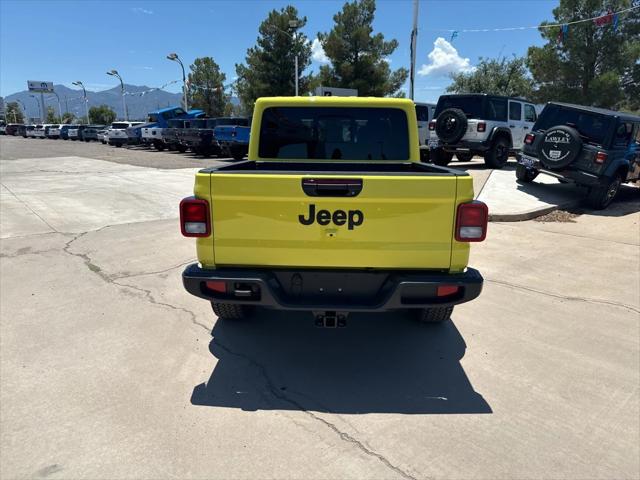 2024 Jeep Gladiator GLADIATOR NIGHTHAWK 4X4