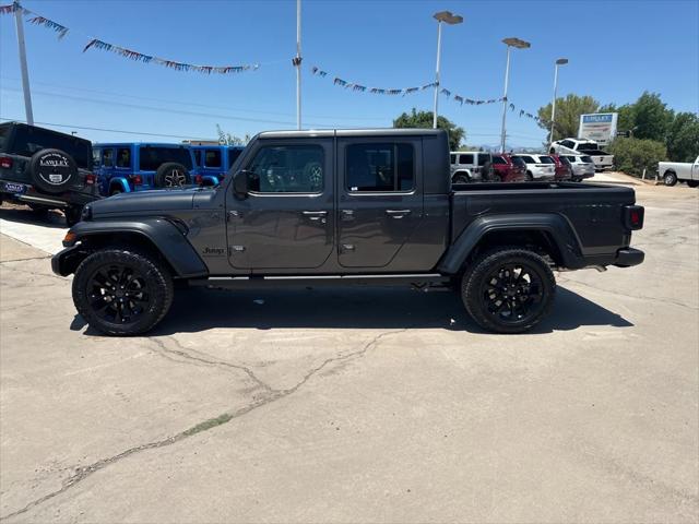 2024 Jeep Gladiator GLADIATOR NIGHTHAWK 4X4