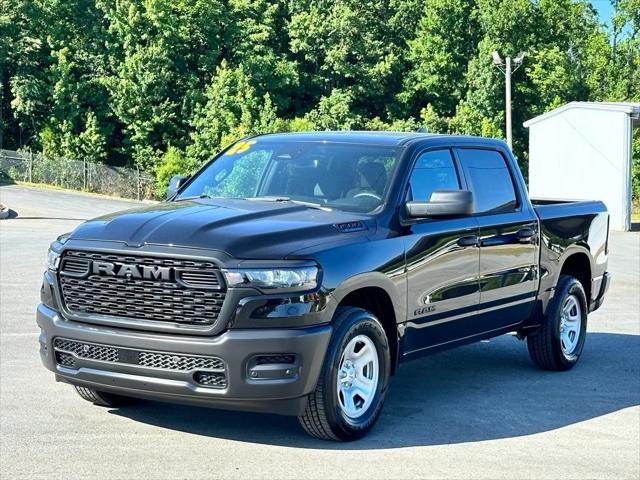 2025 RAM Ram 1500 RAM 1500 TRADESMAN CREW CAB 4X2 57 BOX