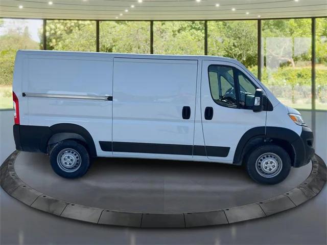 2024 RAM Ram ProMaster RAM PROMASTER 2500 TRADESMAN CARGO VAN LOW ROOF 136 WB