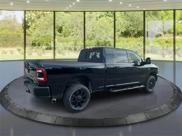 2024 RAM Ram 2500 RAM 2500 LARAMIE MEGA CAB 4X4 64 BOX