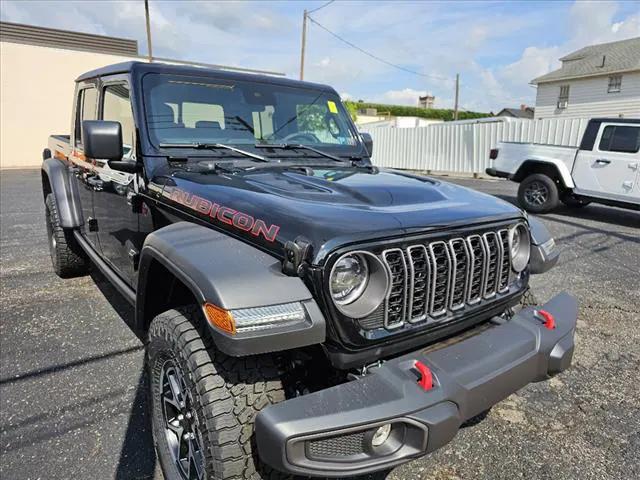 2024 Jeep Gladiator GLADIATOR RUBICON 4X4