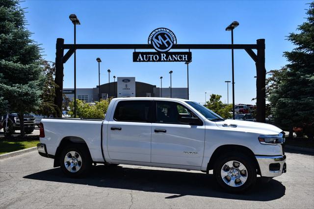 2025 RAM Ram 1500 RAM 1500 TRADESMAN CREW CAB 4X4 57 BOX