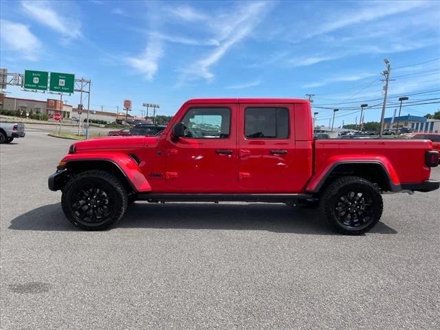 2024 Jeep Gladiator GLADIATOR NIGHTHAWK 4X4