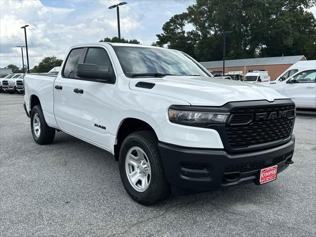 2025 RAM Ram 1500 RAM 1500 TRADESMAN QUAD CAB 4X4 64 BOX