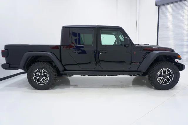 2024 Jeep Gladiator GLADIATOR RUBICON 4X4