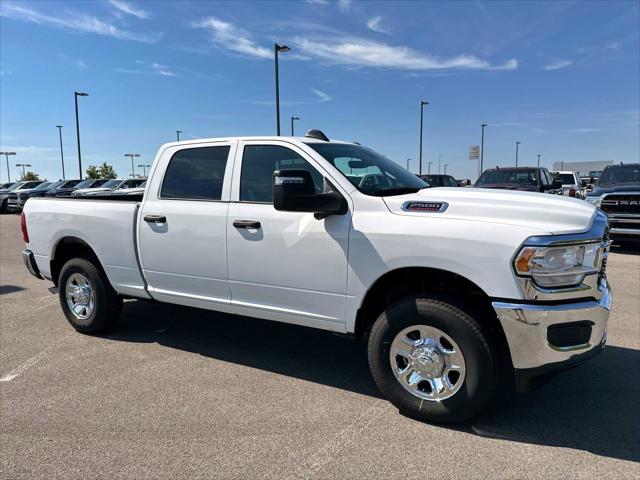 2024 RAM Ram 2500 RAM 2500 TRADESMAN CREW CAB 4X4 64 BOX