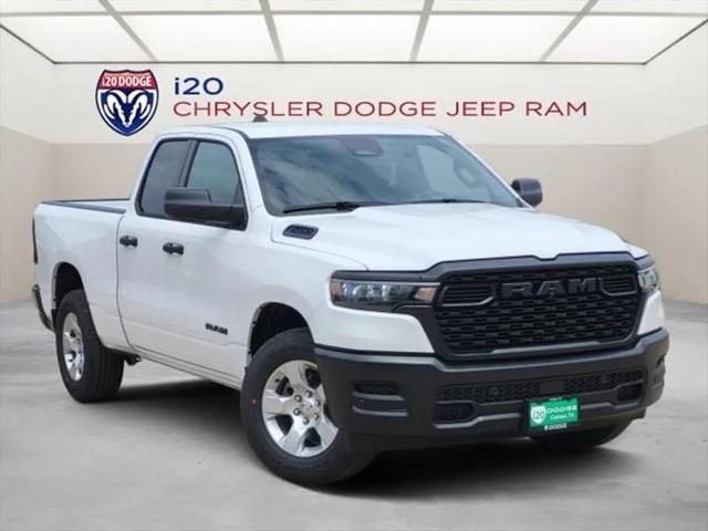 2025 RAM Ram 1500 RAM 1500 TRADESMAN QUAD CAB 4X2 64 BOX