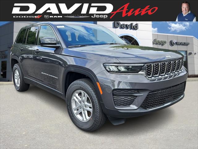 2024 Jeep Grand Cherokee GRAND CHEROKEE LAREDO 4X4