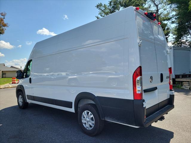 2024 RAM Ram ProMaster RAM PROMASTER 3500 SLT CARGO VAN SUPER HIGH ROOF 159 WB EXT