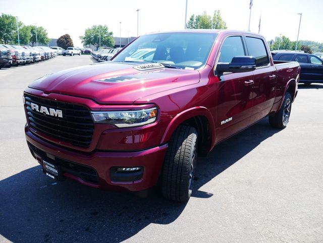 2025 RAM Ram 1500 RAM 1500 LARAMIE CREW CAB 4X4 64 BOX