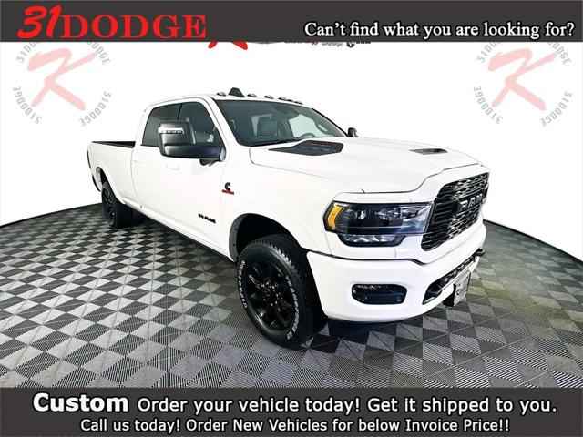2024 RAM Ram 3500 RAM 3500 LIMITED CREW CAB 4X4 8 BOX