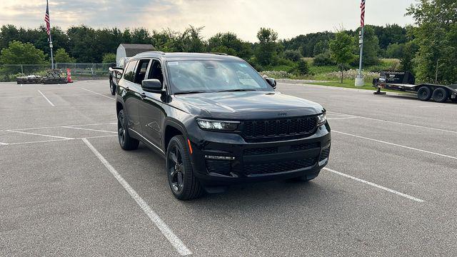 2024 Jeep Grand Cherokee GRAND CHEROKEE L LIMITED 4X4