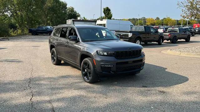 2024 Jeep Grand Cherokee GRAND CHEROKEE L LIMITED 4X4