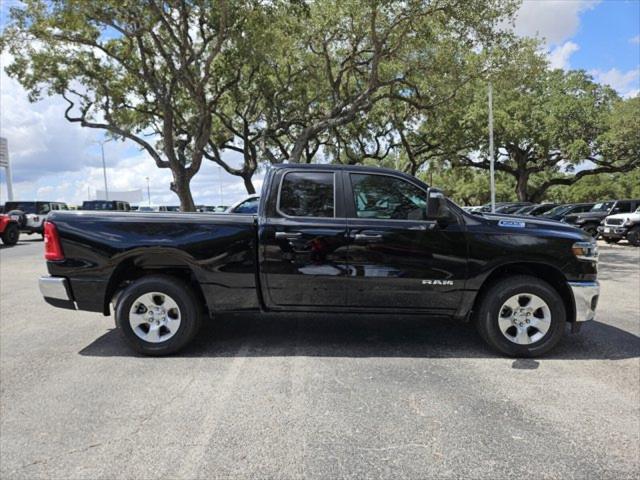 2025 RAM Ram 1500 RAM 1500 TRADESMAN QUAD CAB 4X4 64 BOX