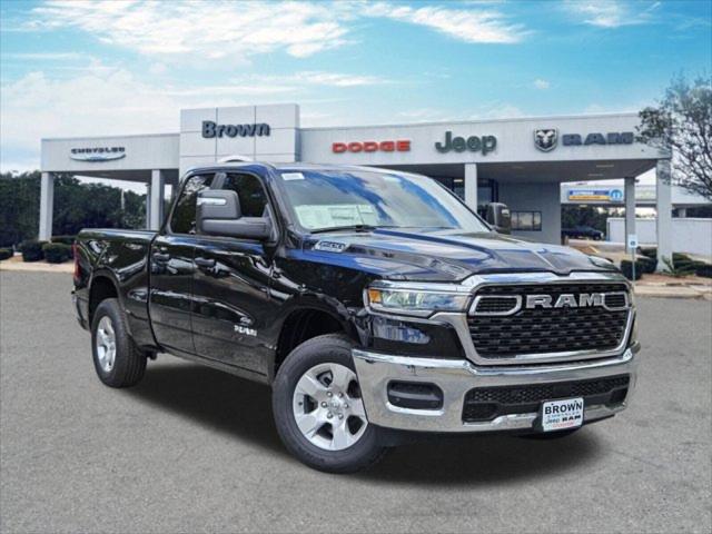 2025 RAM Ram 1500 RAM 1500 TRADESMAN QUAD CAB 4X4 64 BOX