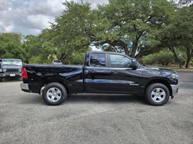 2025 RAM Ram 1500 RAM 1500 TRADESMAN QUAD CAB 4X4 64 BOX