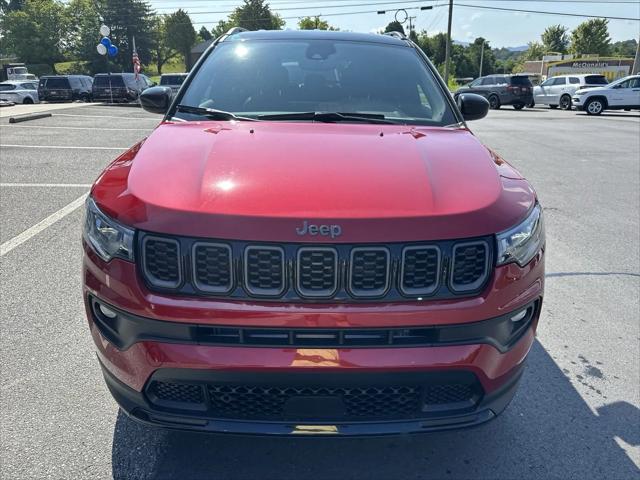 2024 Jeep Compass COMPASS LATITUDE 4X4