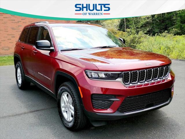 2024 Jeep Grand Cherokee GRAND CHEROKEE LAREDO 4X4