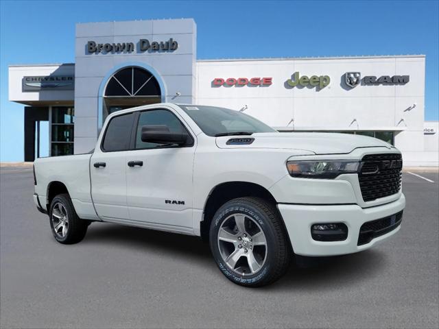 2025 RAM Ram 1500 RAM 1500 TRADESMAN QUAD CAB 4X4 64 BOX